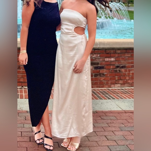 Sabo Skirt Caleigh Midi Dress - Picture 4 of 5